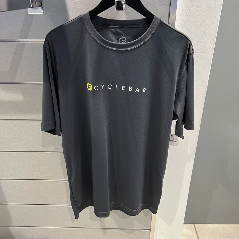 CycleBar Men’s Sport tee in Grey